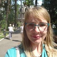 Екатерина Азарова