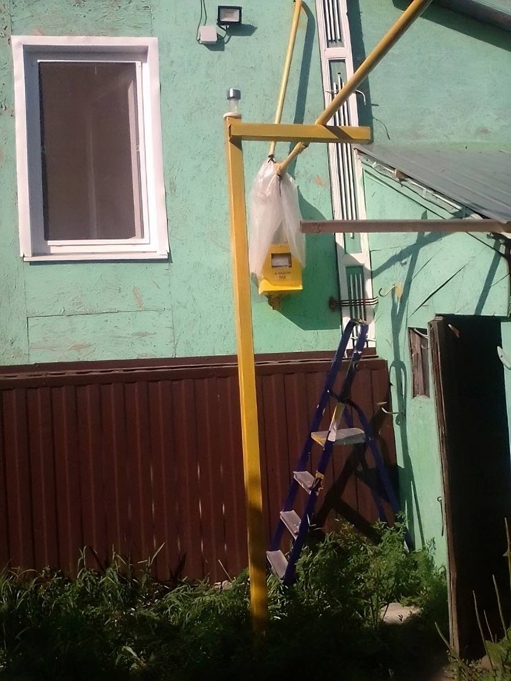 Пока еще не&nbsp;покрашенный, но&nbsp;зачищенный дом