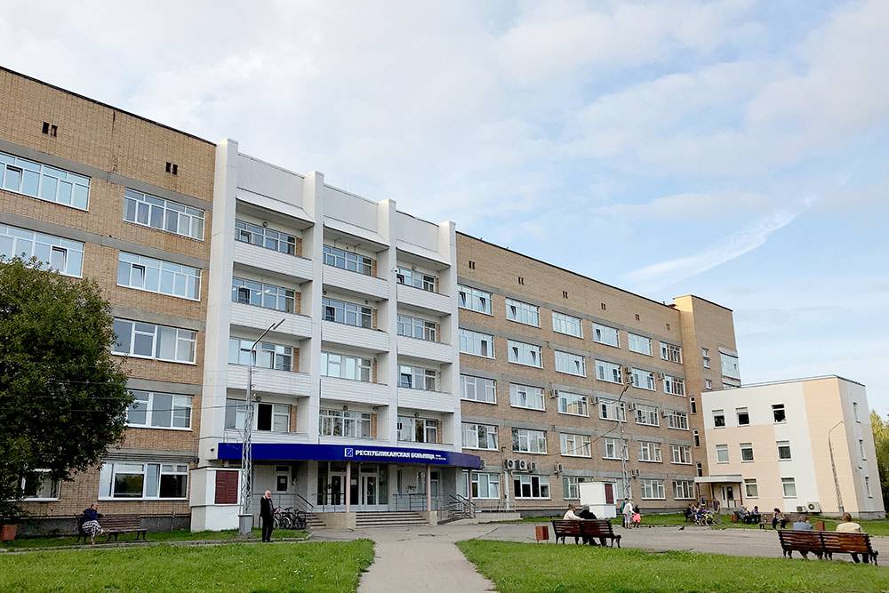 Мы привозим лечить в больницу Баранова родственников из других регионов