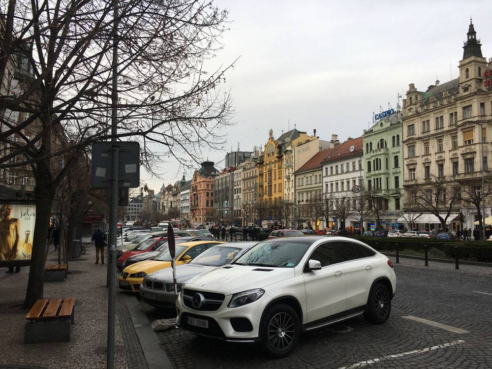 Автомобили в праге