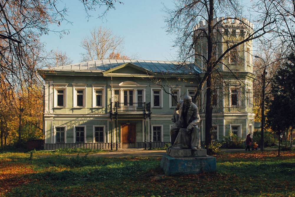 Старые усадьбы в москве