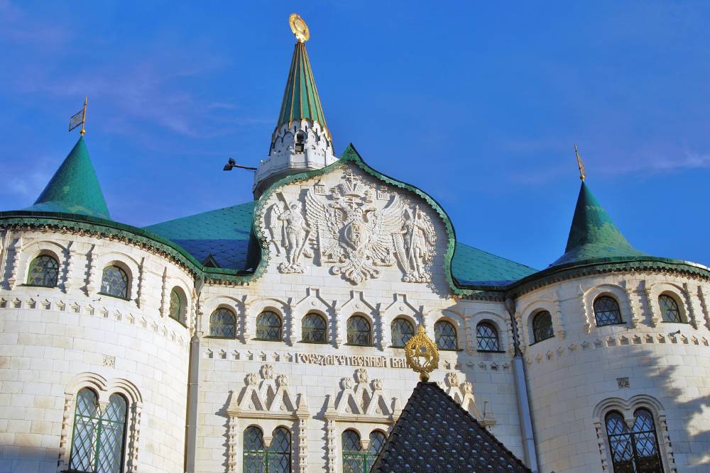 Здание Госбанка похоже на дворец или сказочный терем. Источник:&nbsp;Ekaterina Bykova / Shutterstock
