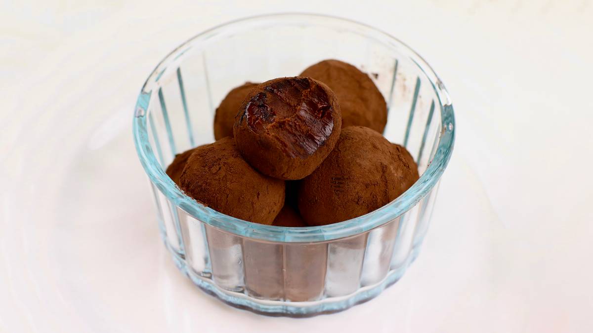 Рецепт шоколадных трюфелей с маракуйей
