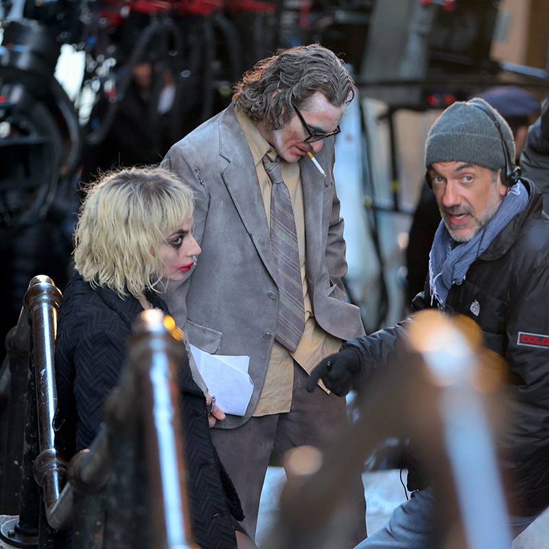 Леди Гага, Хоакин Феникс и режиссер Тодд Филлипс на съемках второго «Джокера». Источник: Warner Bros.