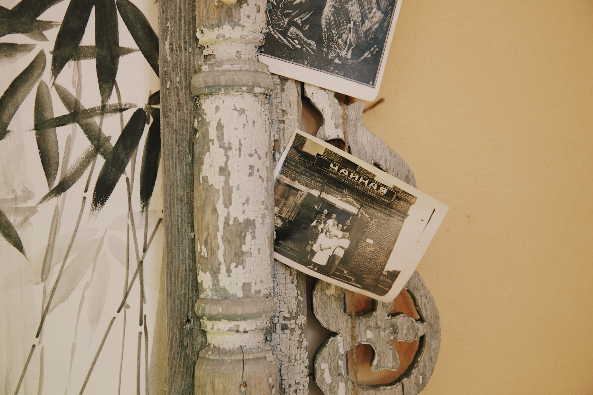 Начиная с 1870-х годов Иван Колокольников активно развивал рознично-оптовую сеть