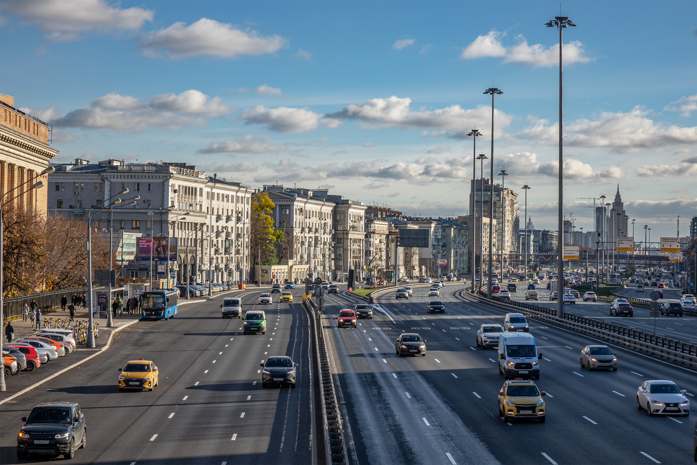 Ленинградский проспект во многом определяет жизнь в районе