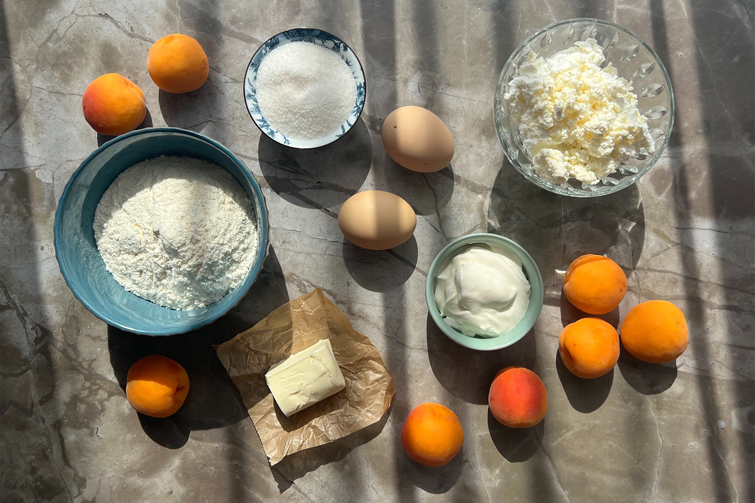 Ингредиенты для пирога с абрикосами