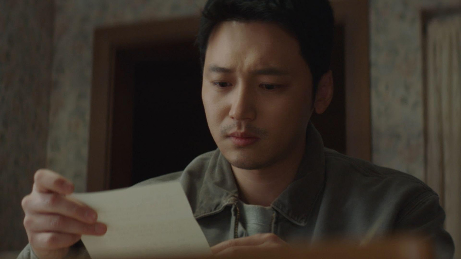 В основе сюжета лежит роман писательницы Неле Нойхаус «Белоснежка должна умереть». © MBC