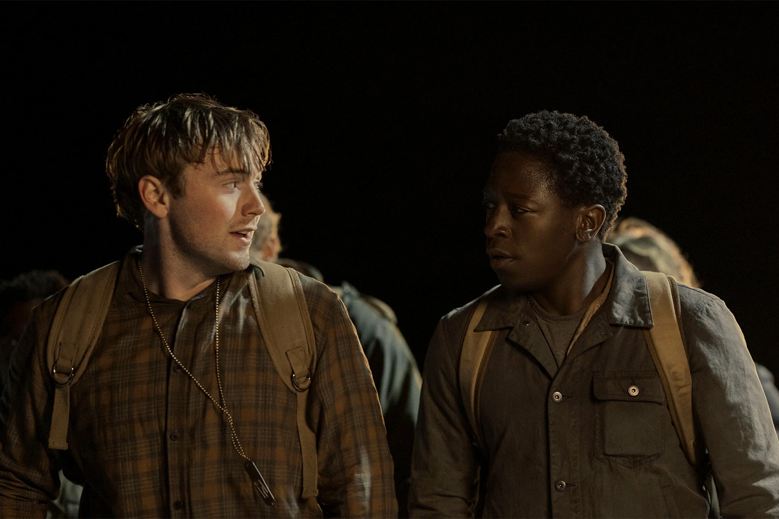 Единственный плюс фильма — актеры. Они вытащили этот сценарий на все сто. Кадр — «Вольга»