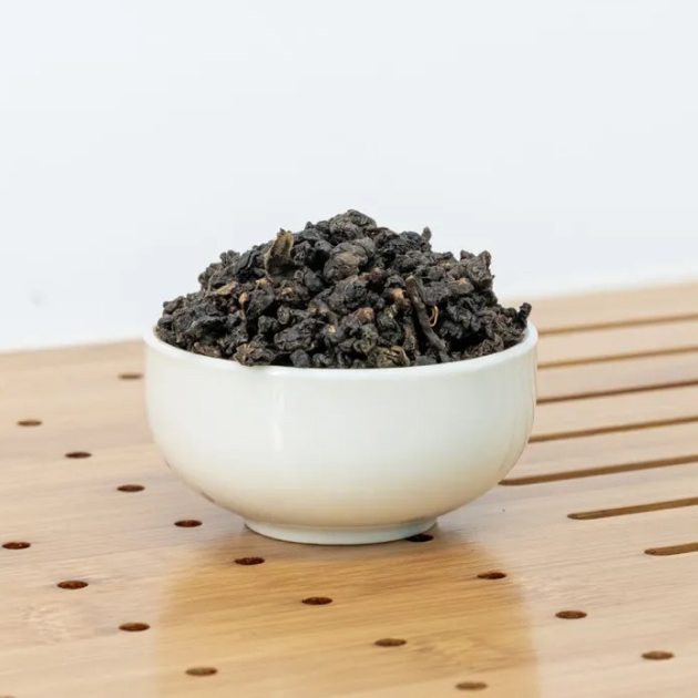 50 г чая габа обойдутся примерно в 500 ₽. Выглядит он при этом как чай улун. Источник: ozon.ru