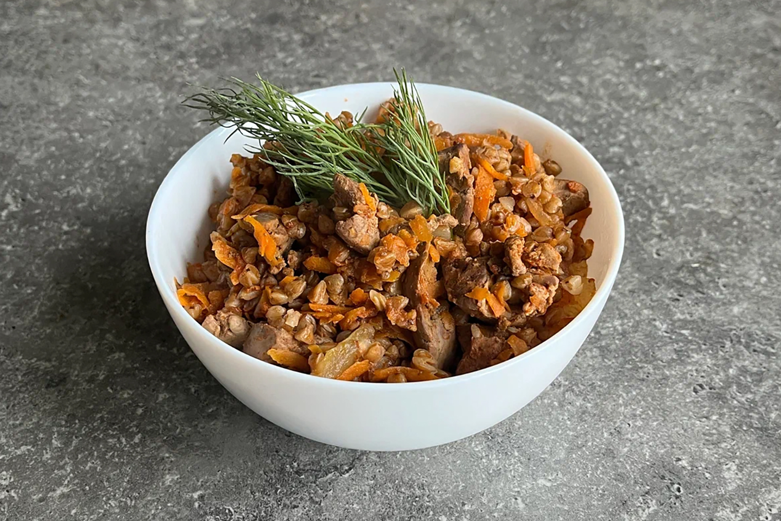 Готовая гречка по-купечески с куриной печенью