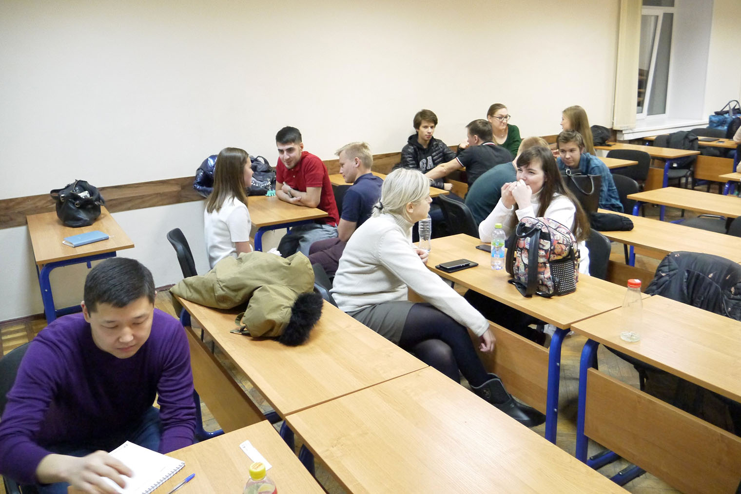 Раньше проводили офлайн-встречи, но сейчас их нет. © English Speaking Club HSE / vk.com