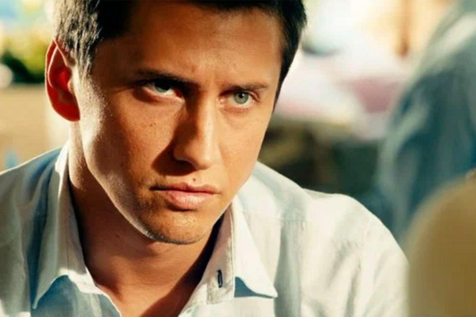 Главную роль во франшизе играет Павел Прилучный, также известный по сериалу «Закрытая школа»