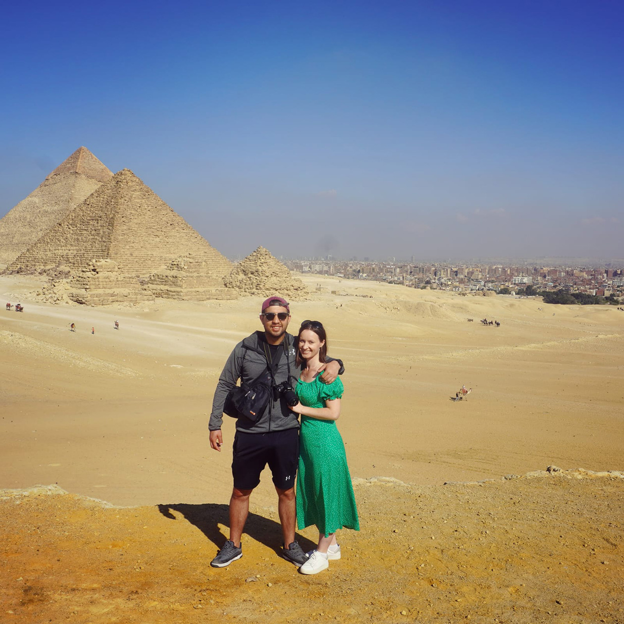 Это мы с будущим мужем-аргентинцем в Египте в ноябре 2022 года