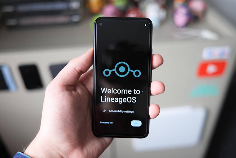 Обновления LineageOS выходят регулярно — и их можно установить «по воздуху», как апдейт официальной прошивки. Источник: 9to5google.com