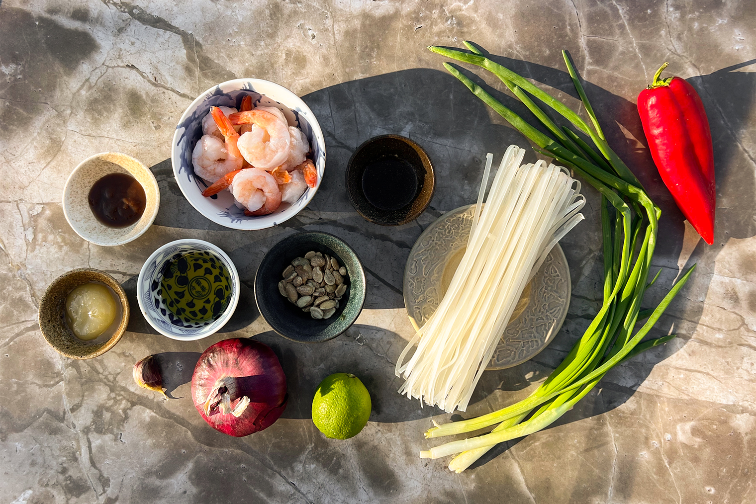 Ингредиенты для пад тая с креветками