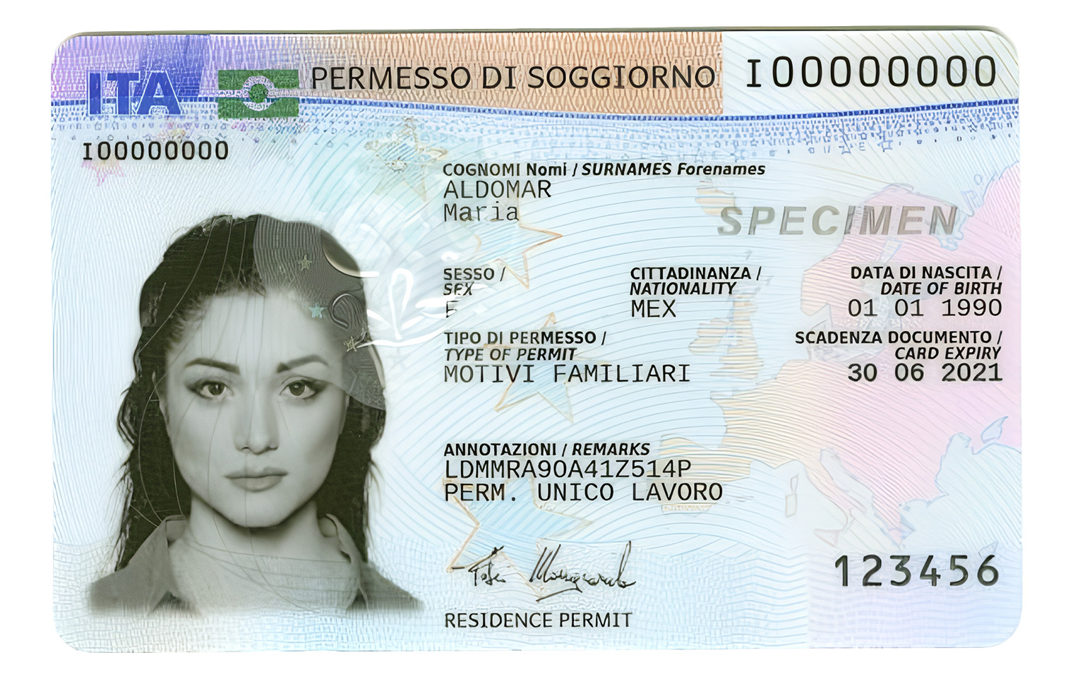 Это ВНЖ Италии, permesso di soggiorno. В странах ЕС этот документ оформляется по единому стандарту и внешне обычно представляет собой пластиковую ID-карту с надписями на языке страны выдачи. © consilium.europa.eu