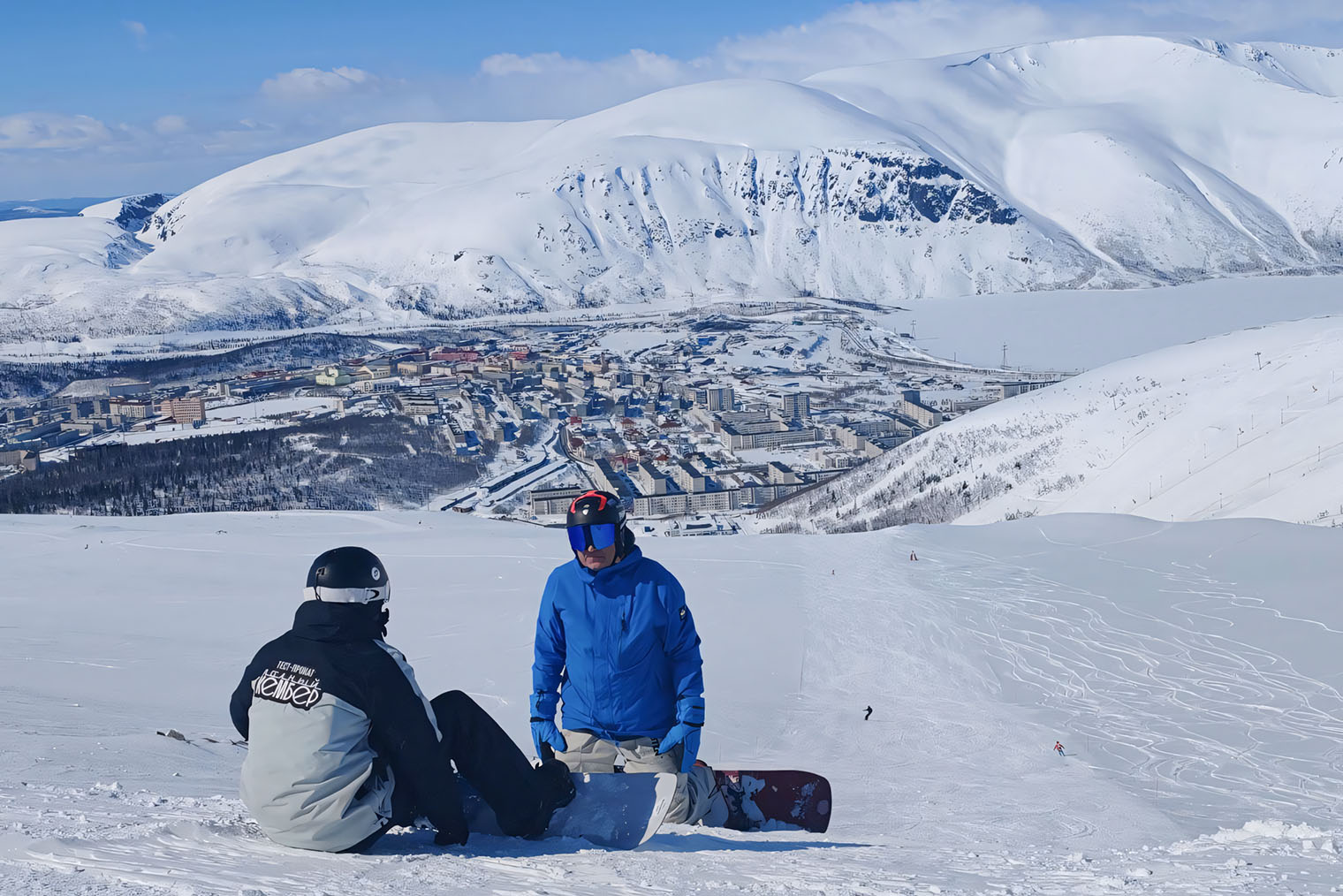 Вид на Кировск с северного склона Большого Вудъявра