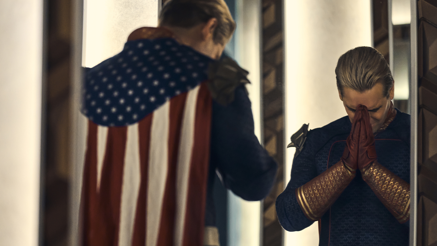 Хоумлендер снова в глубоком кризисе. Он не знает, кому верить