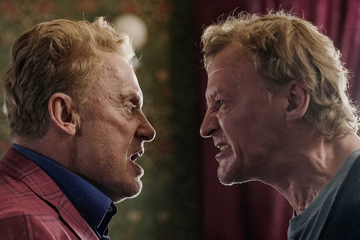 © «Экспонента»