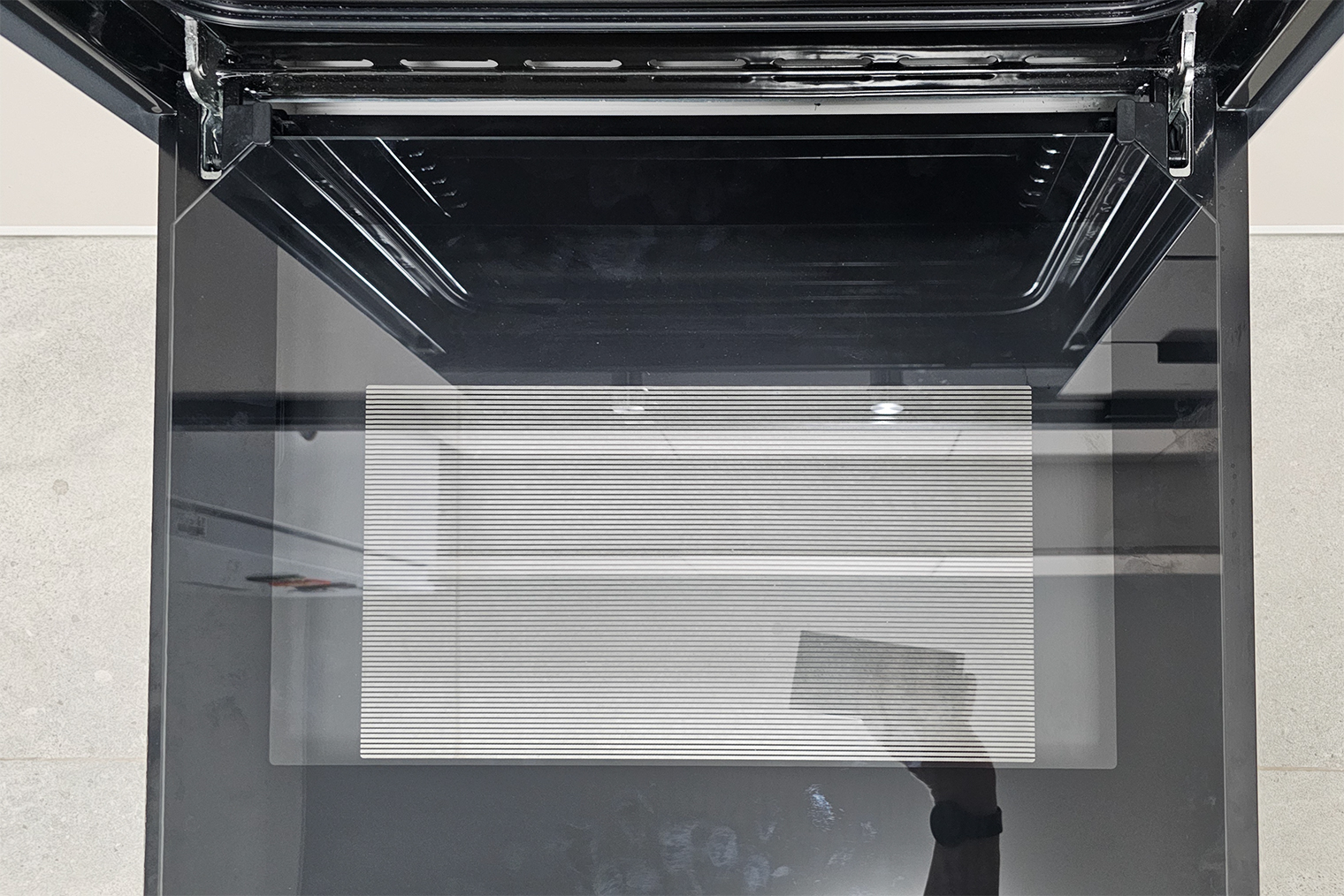 Будем надеяться, что это стекло прослужит дольше