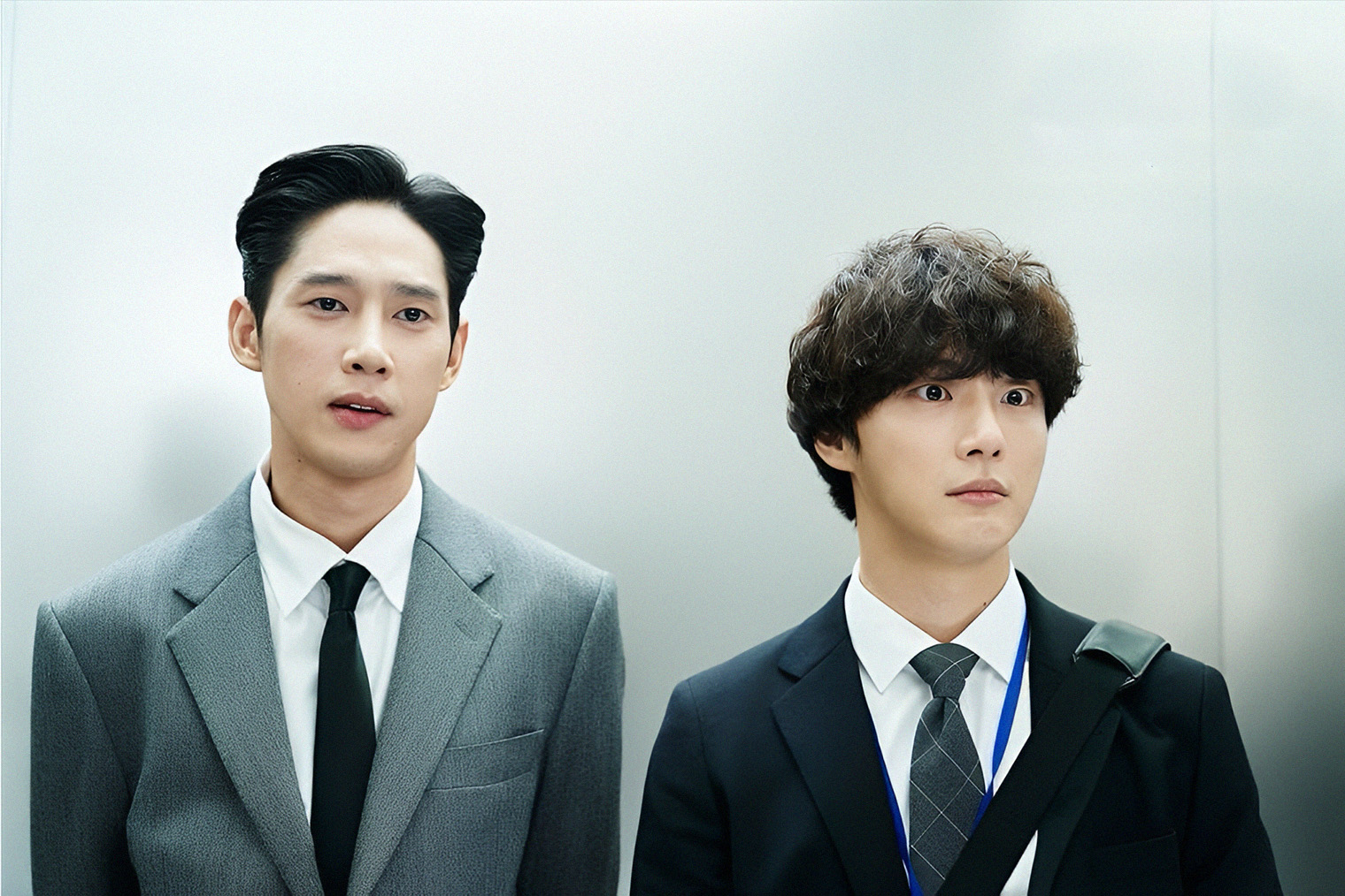 В дораме сыграл Пак Сон-хун — звезда сериалов «Игра в кальмара» и «Королева слез». © tvN