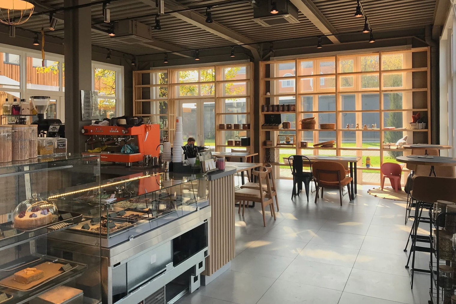 © kofejnja-chajnaja-kakao-bar.clients.site