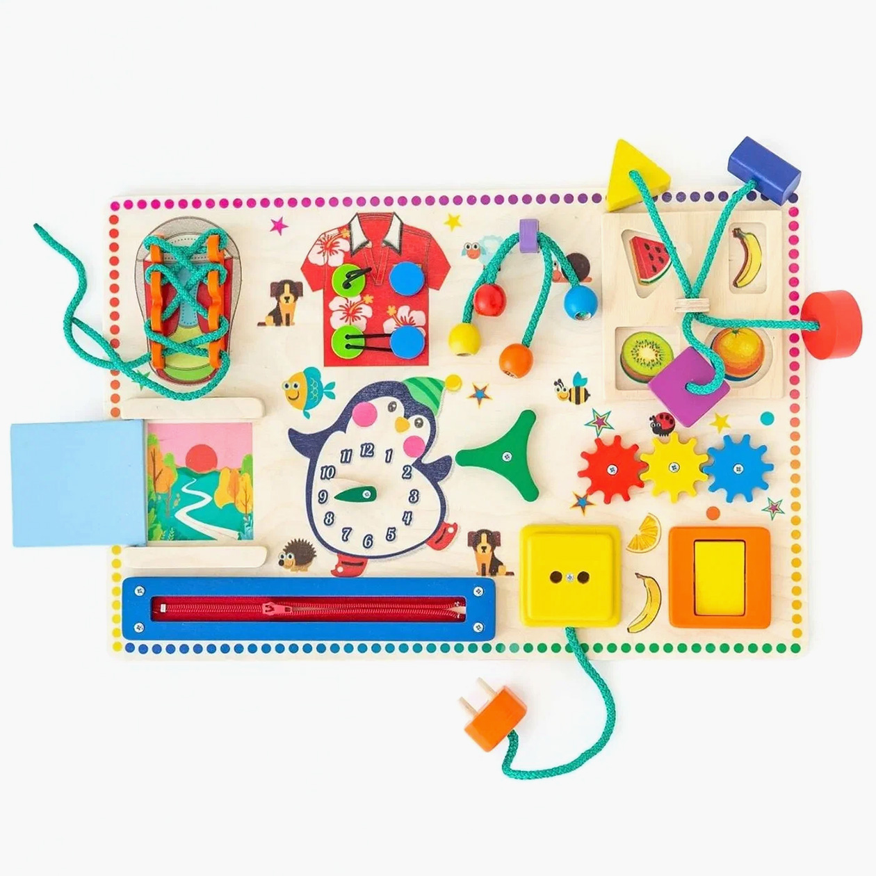 Такая модель настенного бизиборда обойдется около 1 500⁠ ₽