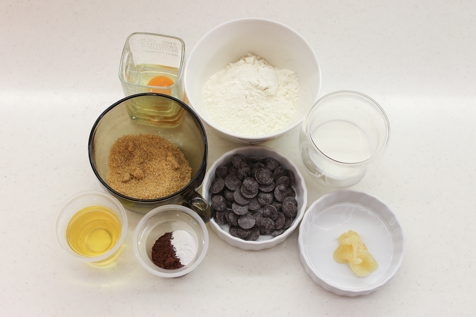 Ингредиенты для шоколадных маффинов