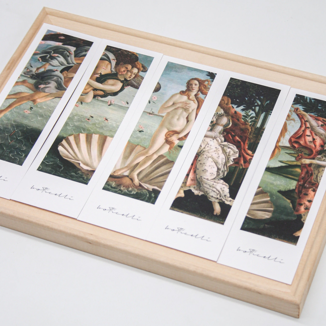 Закладки с картиной «Рождение Венеры». Купить можно на «Вайлдберриз» за 180 ₽ — у продавца есть и другие варианты