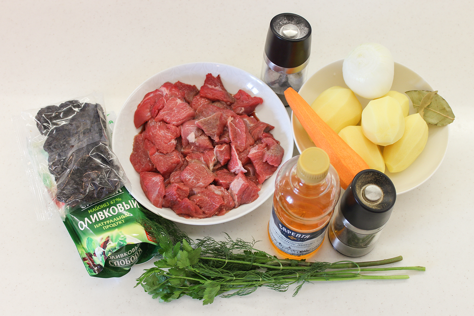Ингредиенты для жаркого в горшочках