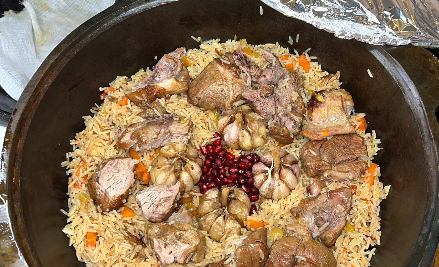 «Пловная с чебуреками» на Сытном рынке