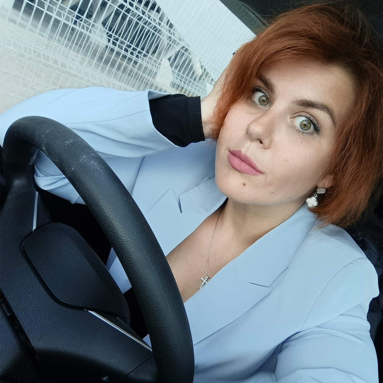 Я начала получать удовольствие от вождения. Автомобиль стал для меня свободой, которой мне не хватало