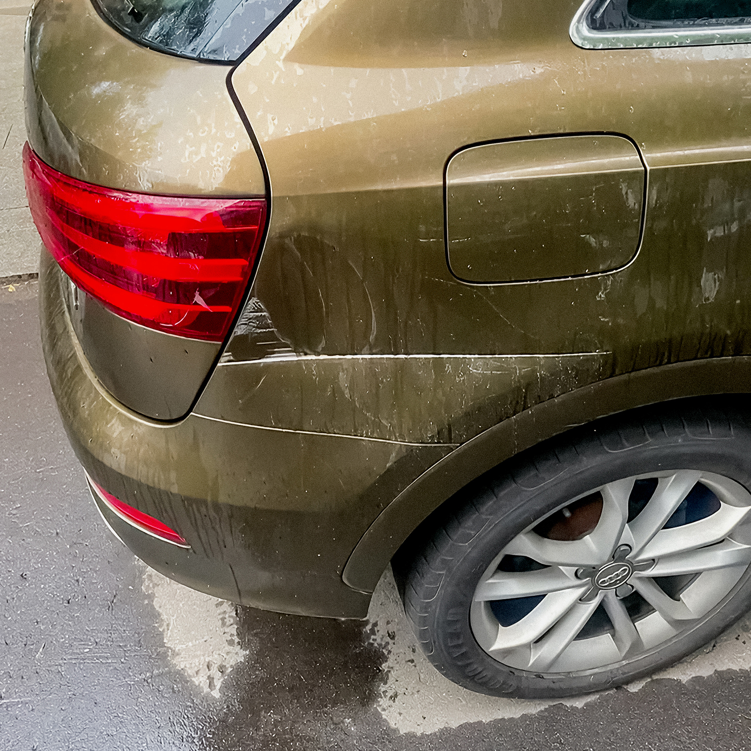 Вмятина, оставленная Газелью