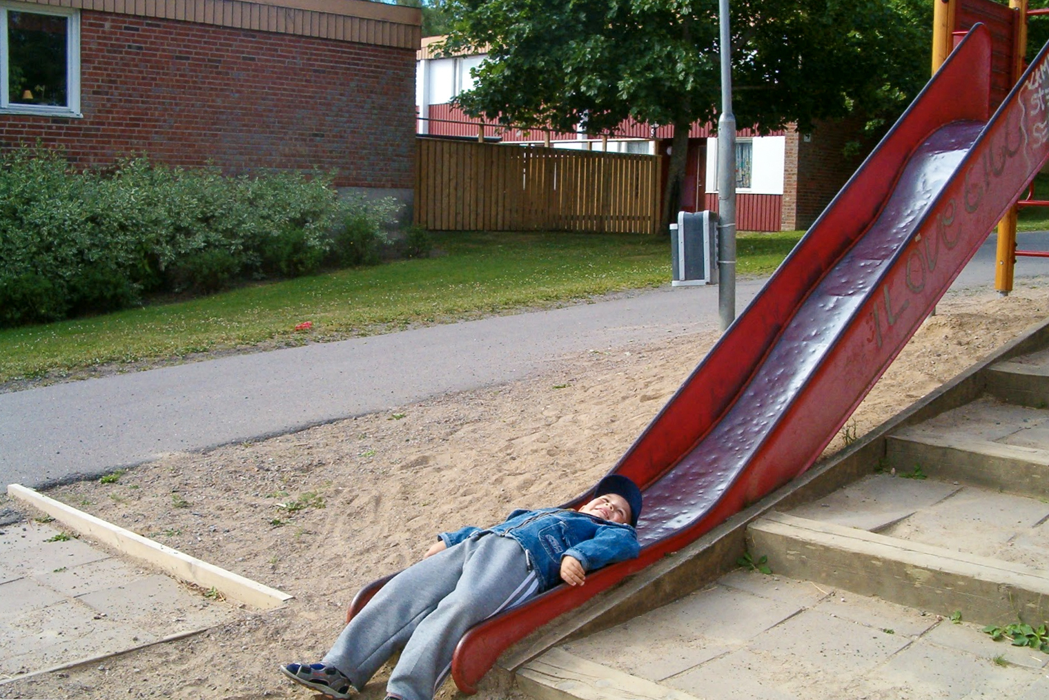 Таунхаус с детской площадкой