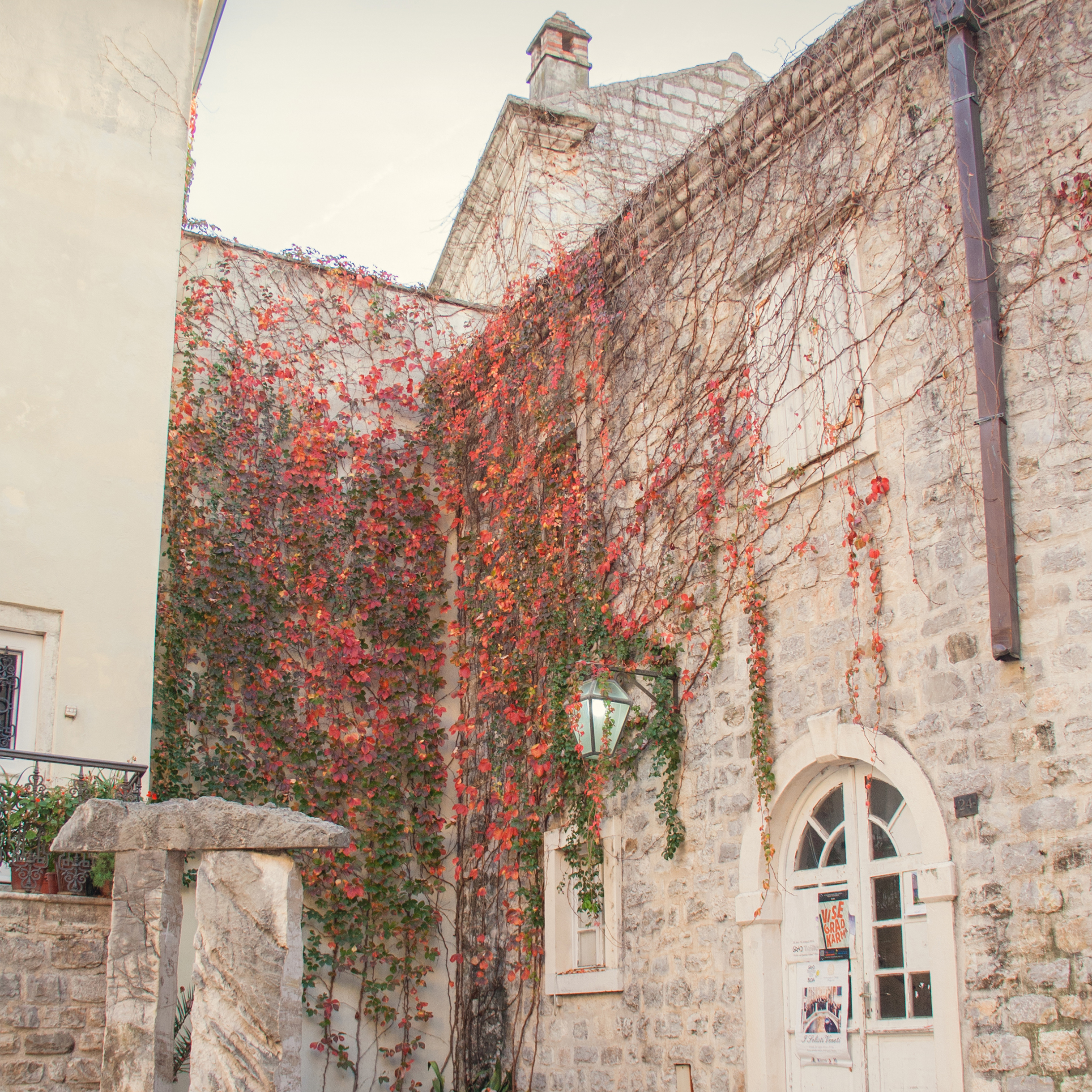 Укромный уголок на одной из улочек Старого города