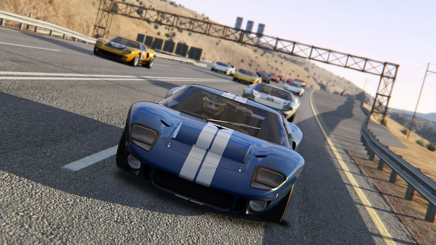 Несмотря на возраст, у Assetto Corsa до сих пор очень активное сообщество. В любой вечер можно найти десятки серверов, на которых люди устраивают гонки. Кадр: Kunos Simulazioni