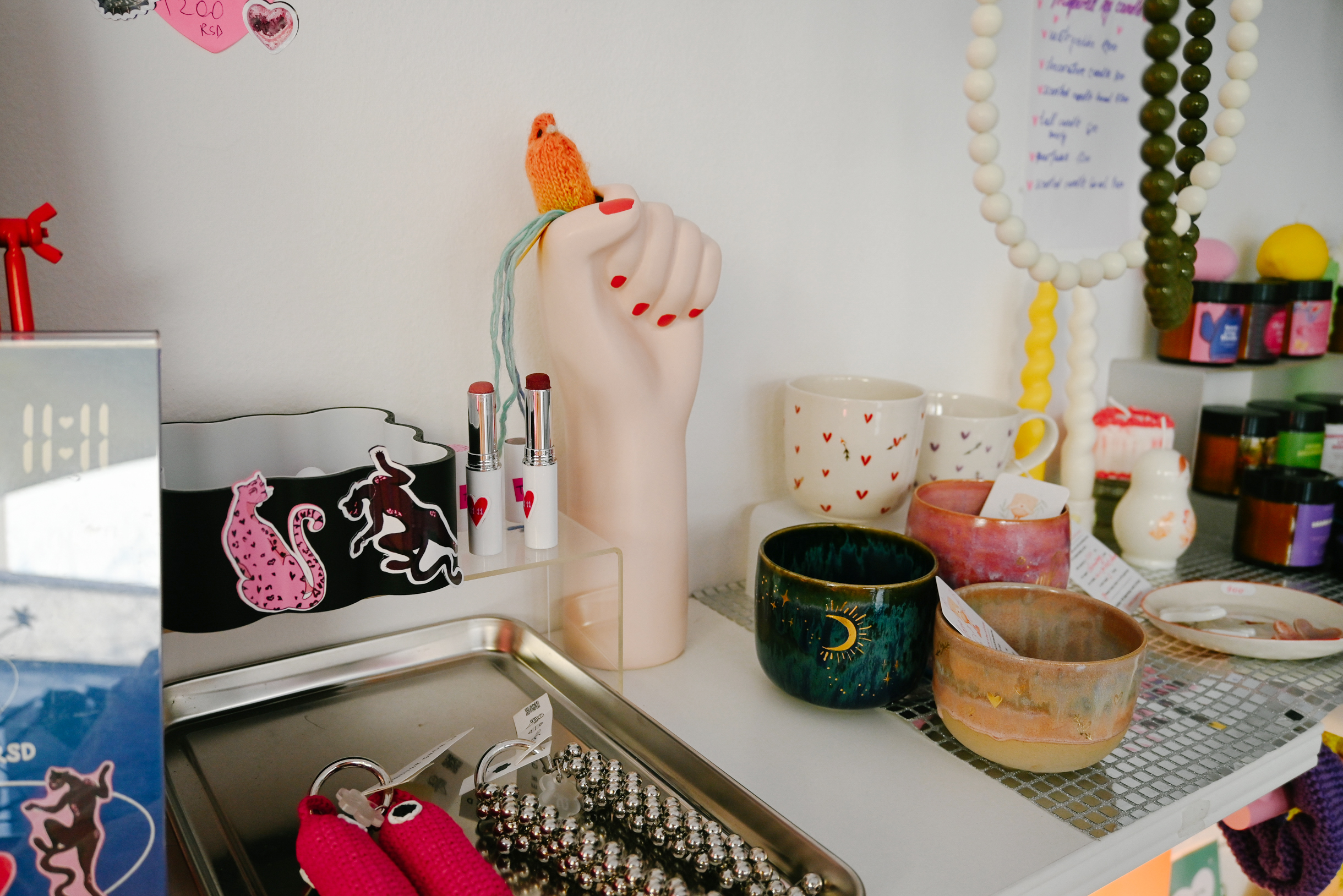 Сейчас в «11:11» около 30 резидентов