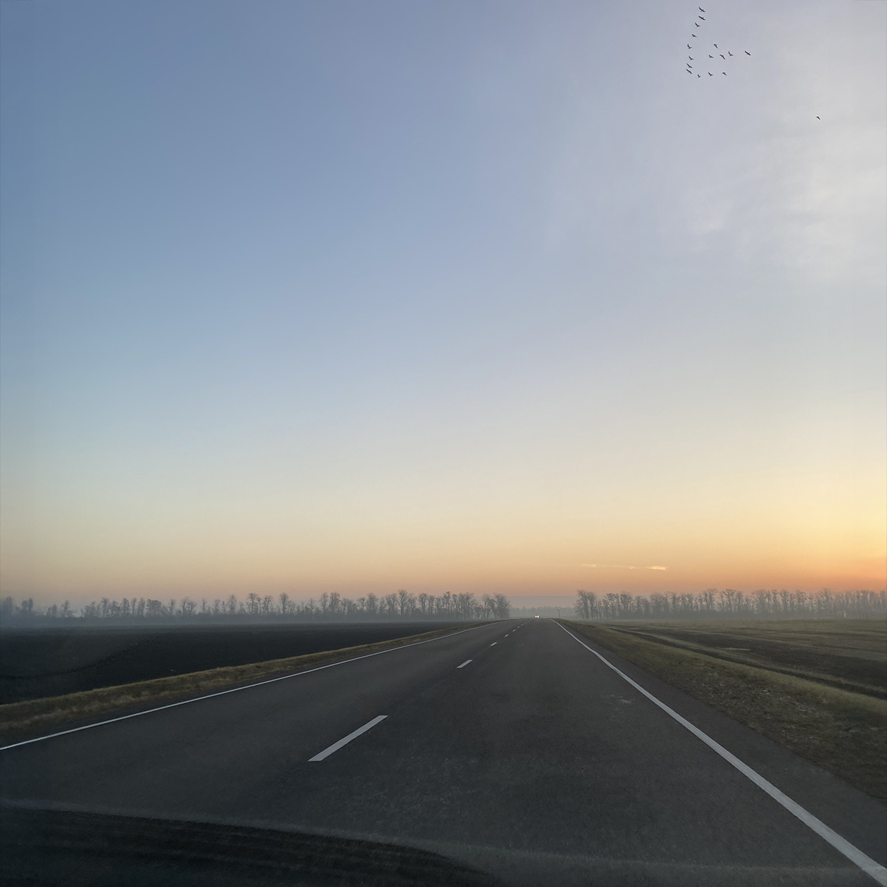 Дорога от Краснодара до Майкопа почти вся состоит из прямых участков