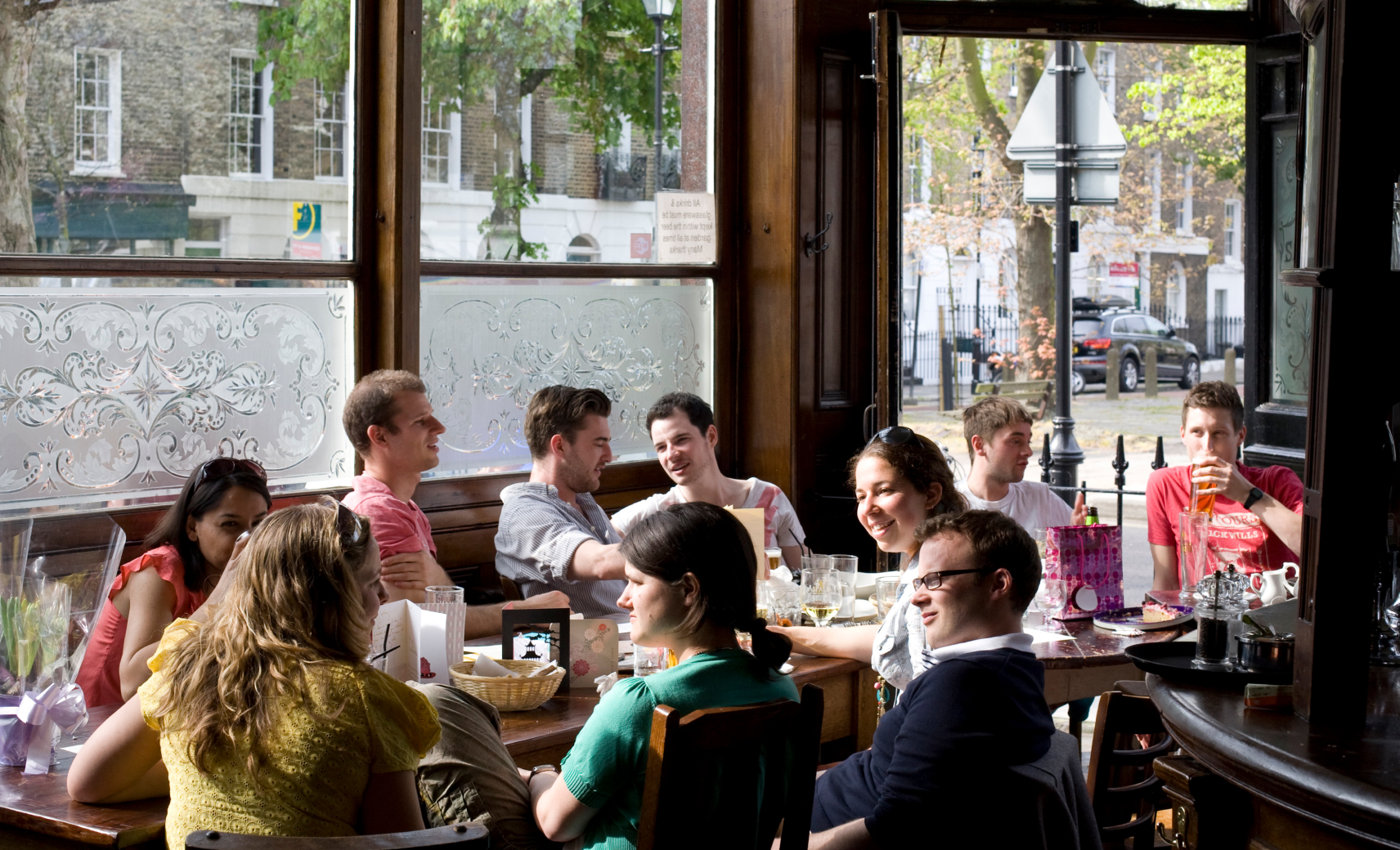 Паб в воскресный обед