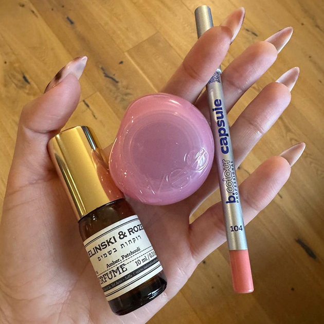 Этот набор захватила с собой