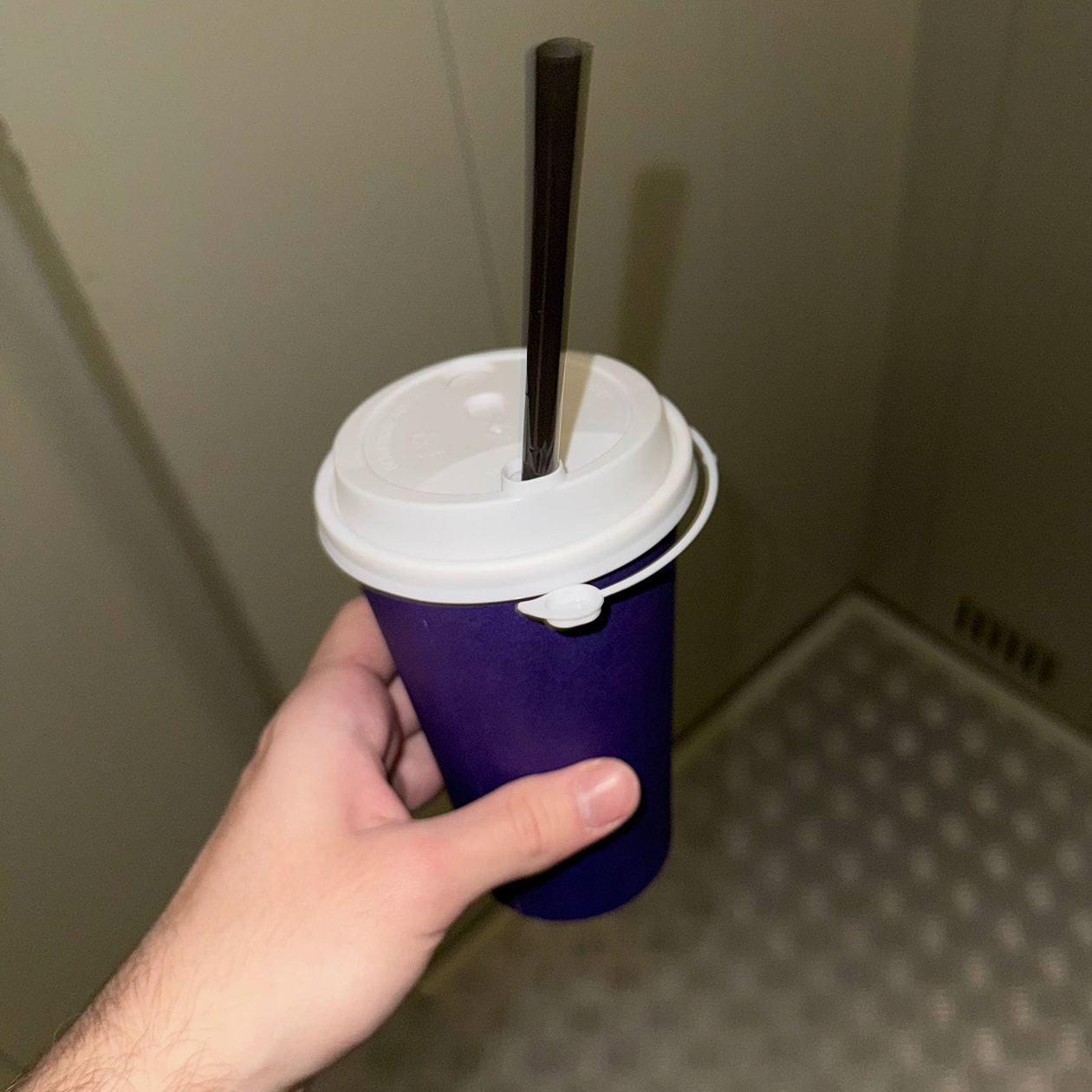 Традиционный утренний кофе