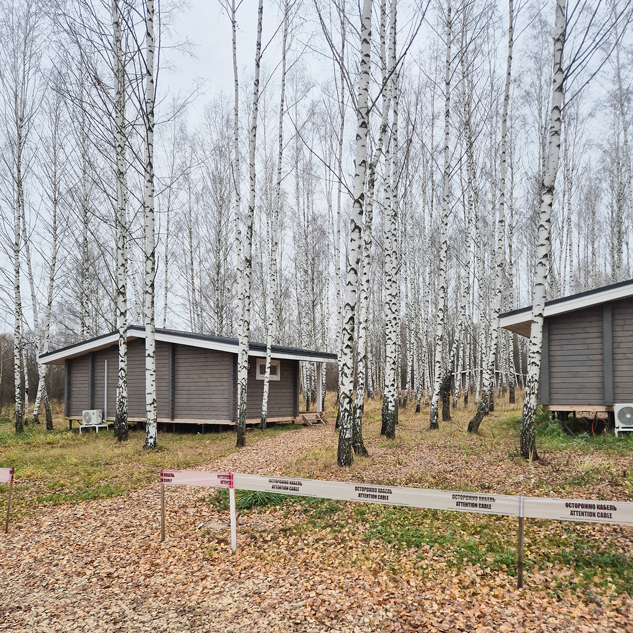 На территории нашего глэмпинга