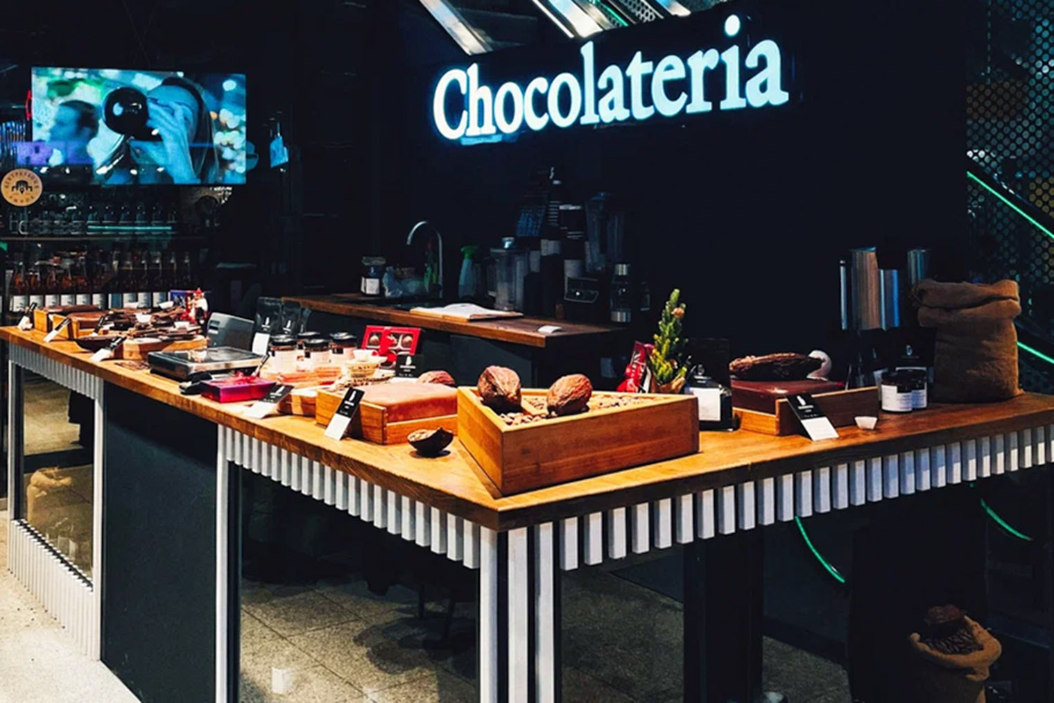 © chocolateria-foodroom-cacao.clients.site