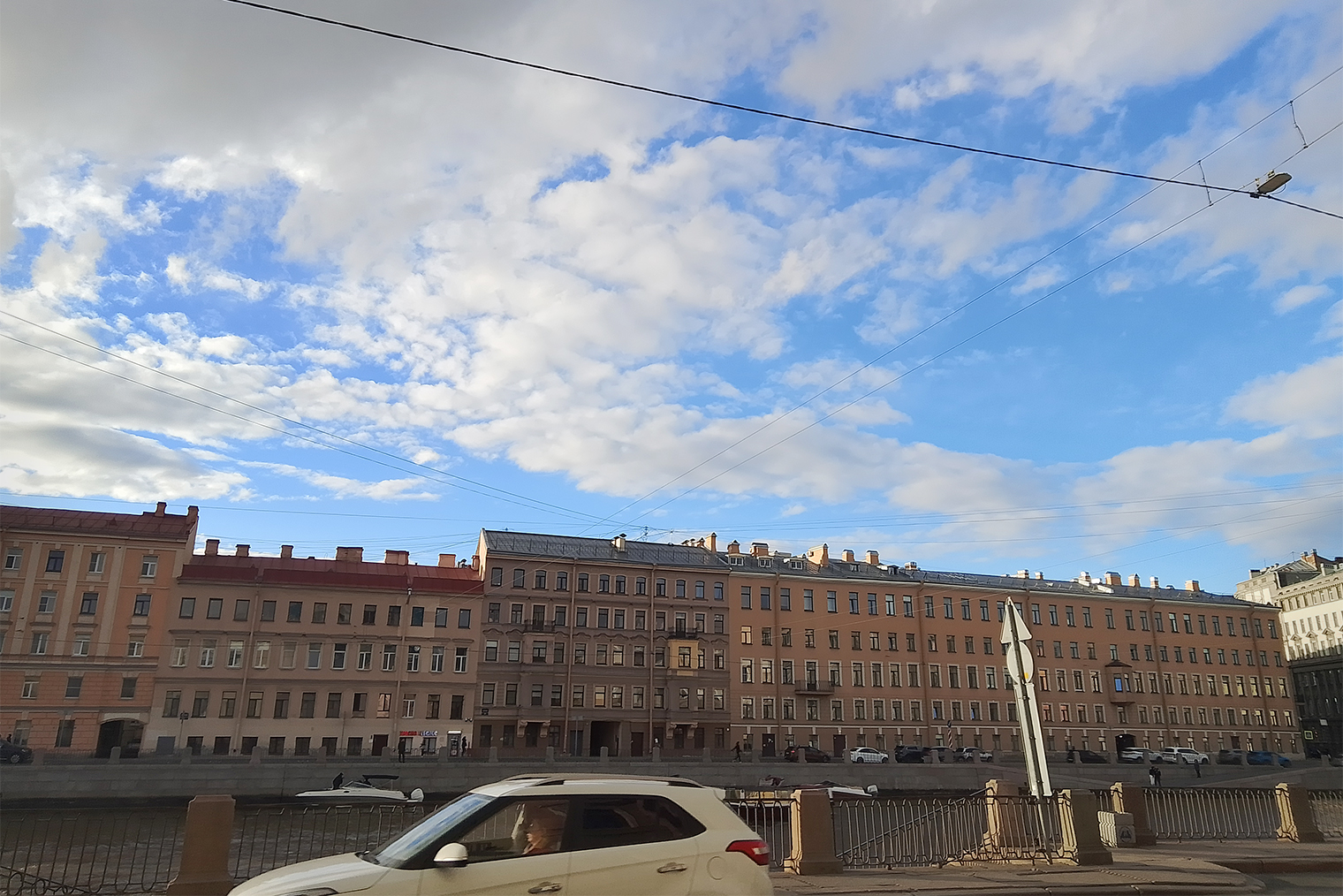Нравятся виды набережной Фонтанки