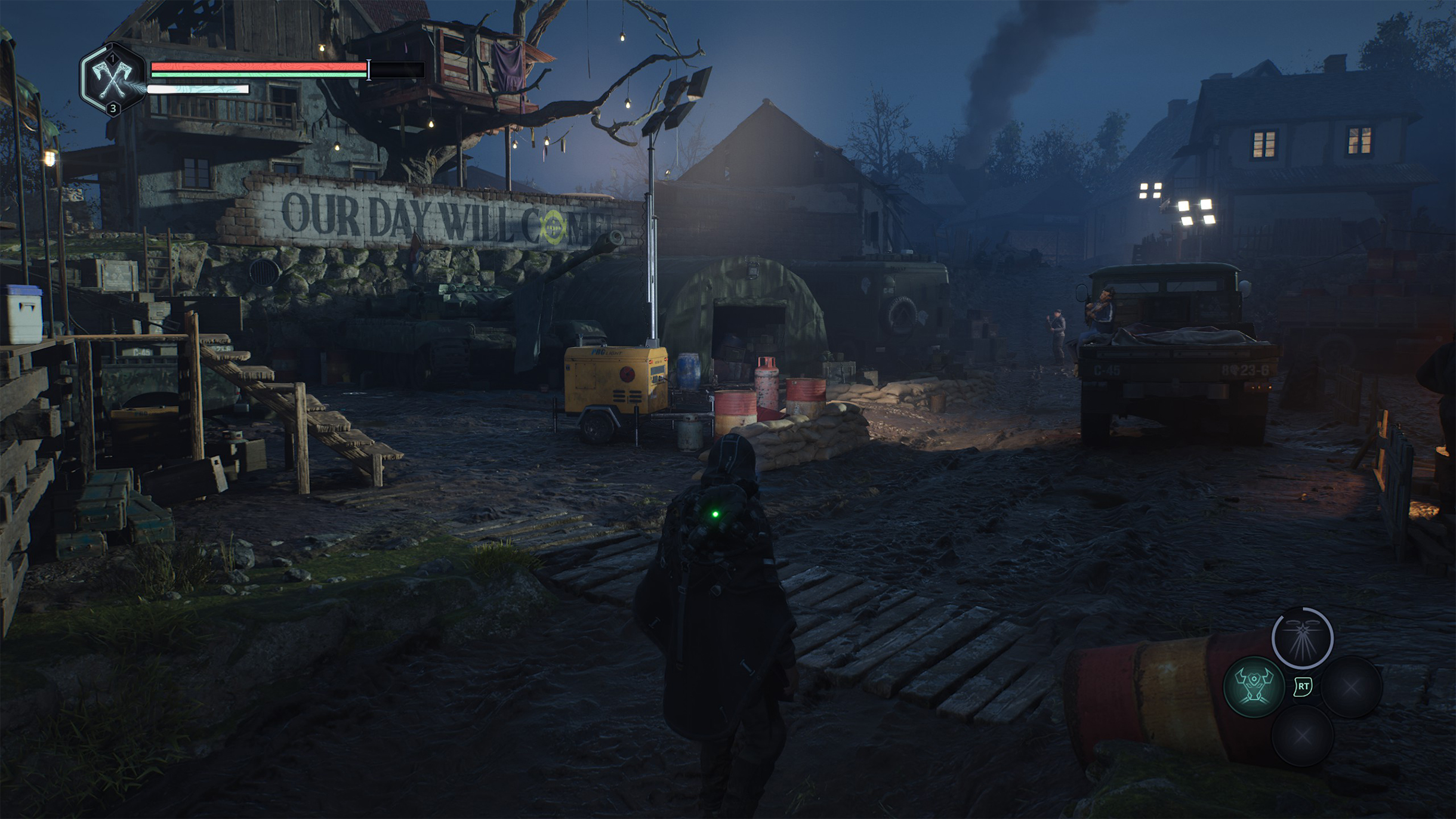 Даже в оккупированную деревню приятно вернуться, если за ее пределами признаков цивилизации почти нет