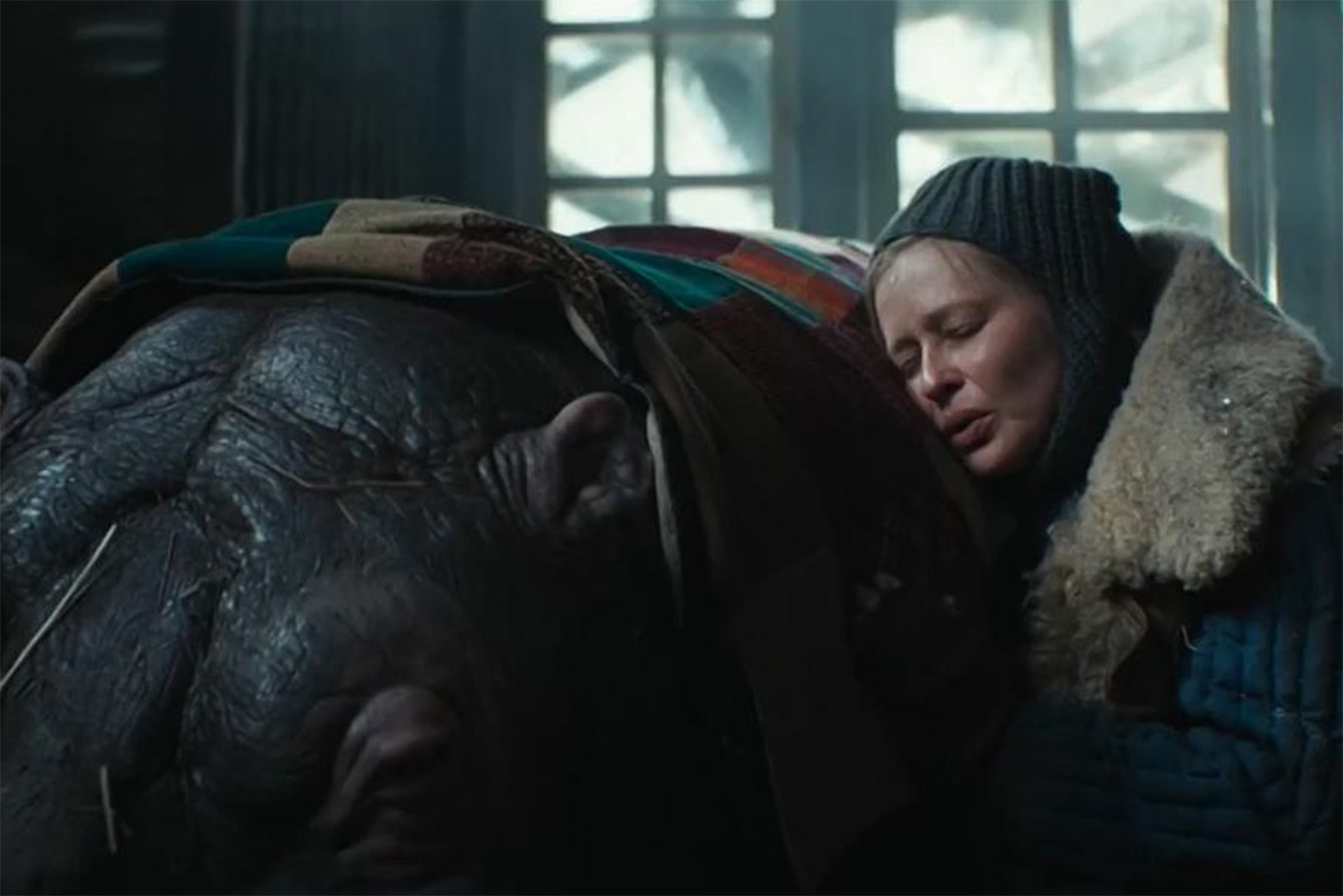 Красавицу озвучила Мария Аронова из «Олдскула»: актриса хорошая, но ее таланта недостаточно