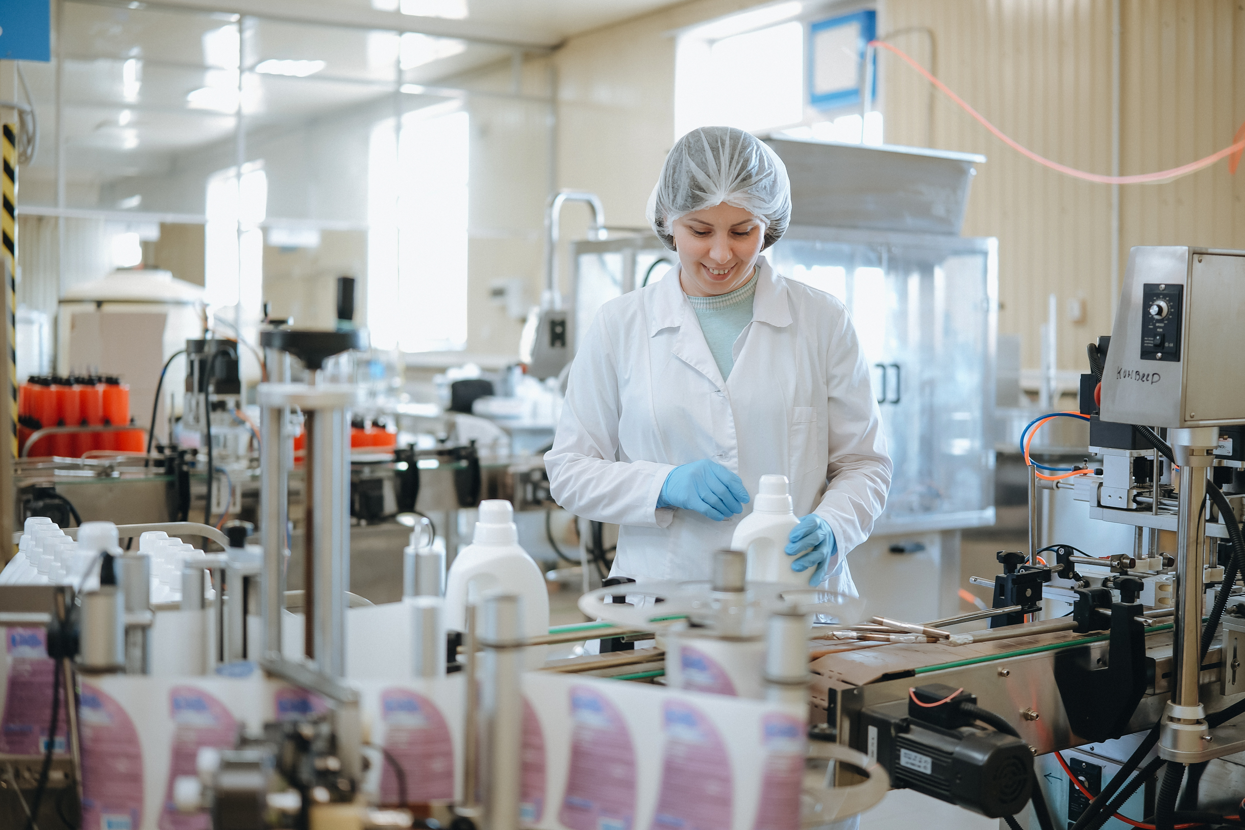 Он же помог деньгами, вложив около полумиллиона в оборудование