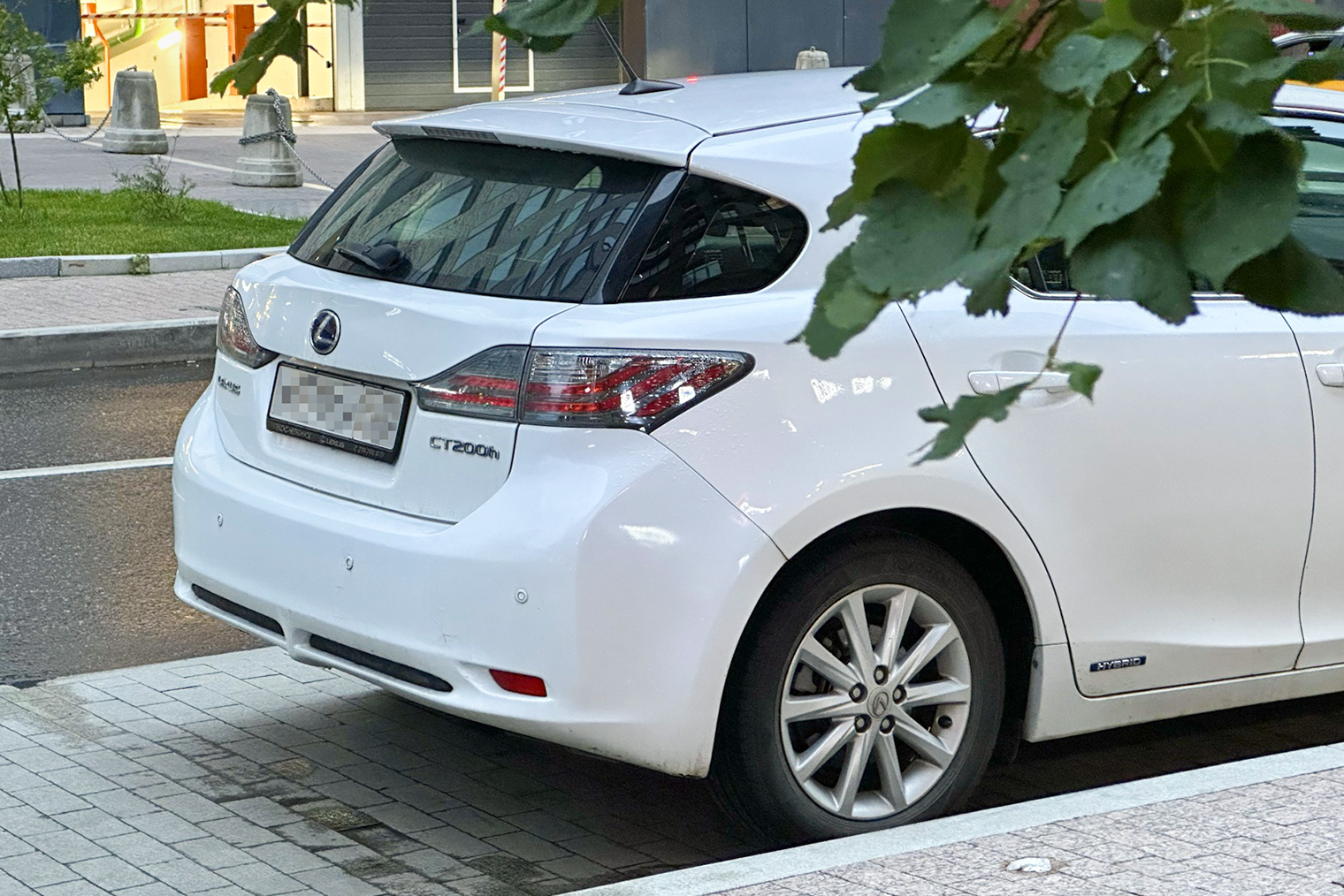 Уже чувствую, как буду по ней скучать, если вдруг решу продать