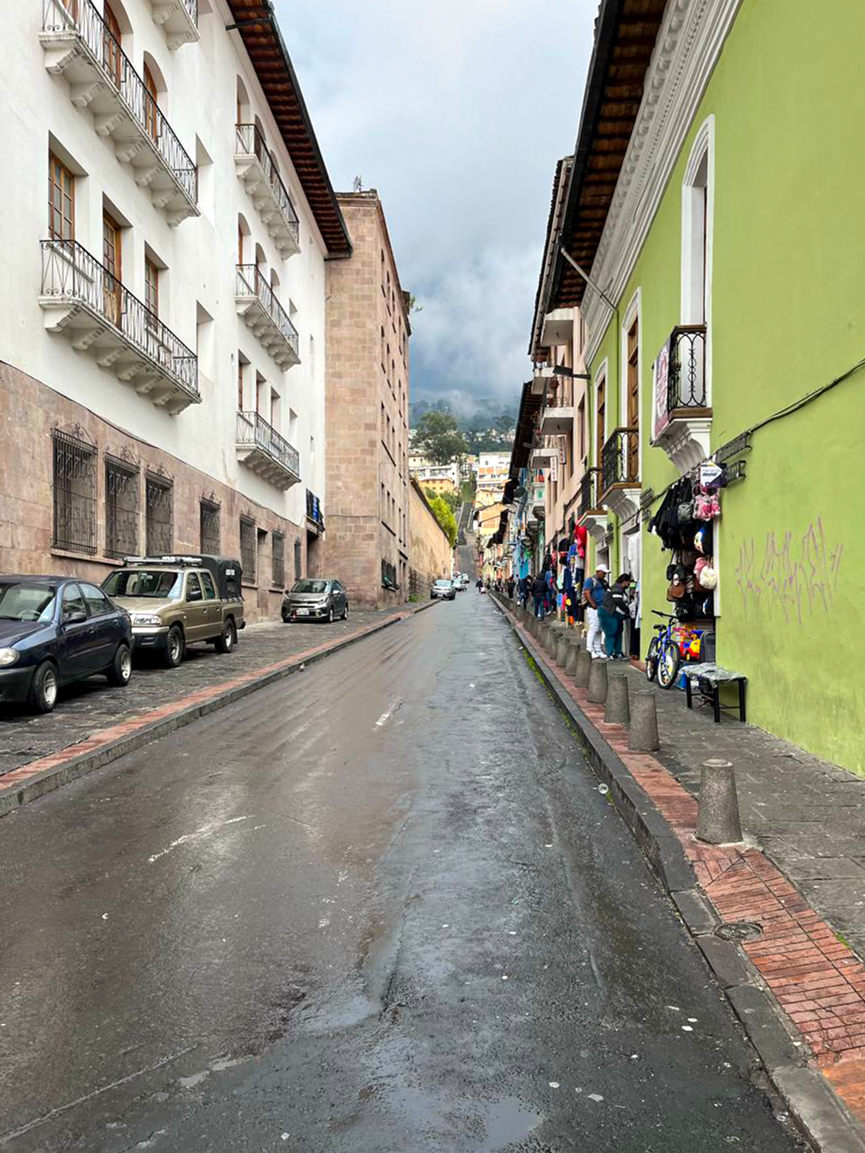 Улочка в Кито